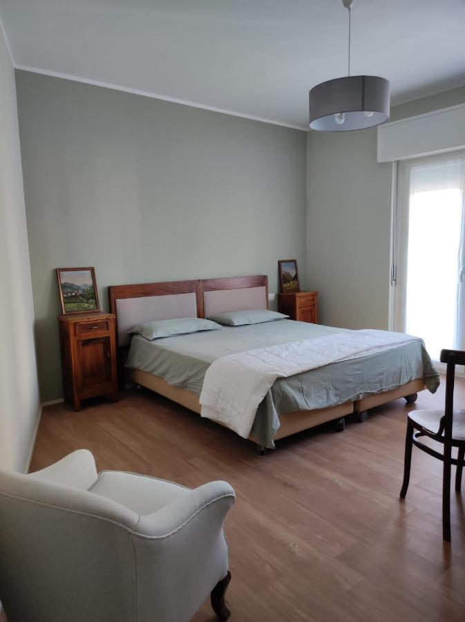 Casa Botta. Ampio Appartamento Luminoso E Confortevole Morbegno Kültér fotó